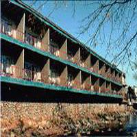 River Terrace & Convention Center Hotel 3*